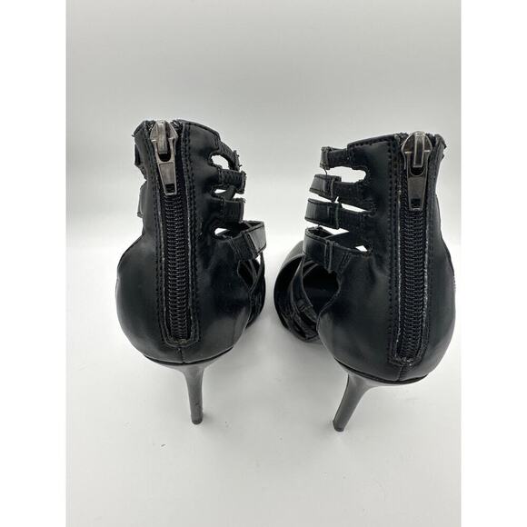 Steve Madden Foxxee Black Strappy Pointed Closed Toe Heel Size 7 - Picture 3 of 5